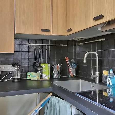 Superb 1br Flat With Balcony 2min From The Metro Station * Париж